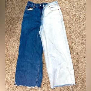 Dual washed wide-legged jeans. Wild Fable brand. Size 6/28R.
